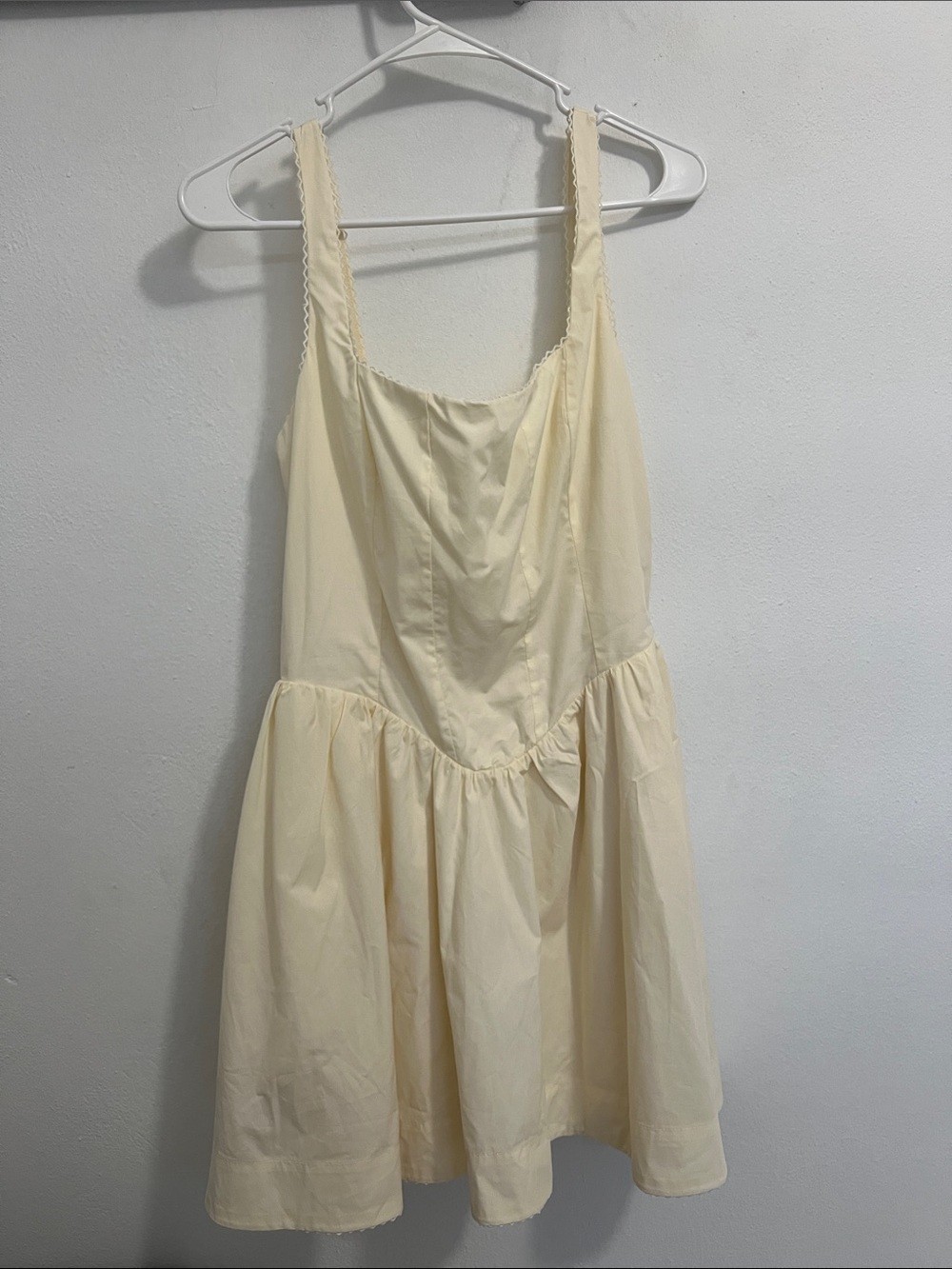 NIA Cream Cotton Cocktail dress with Scoop Neck - Picture 2 of 5